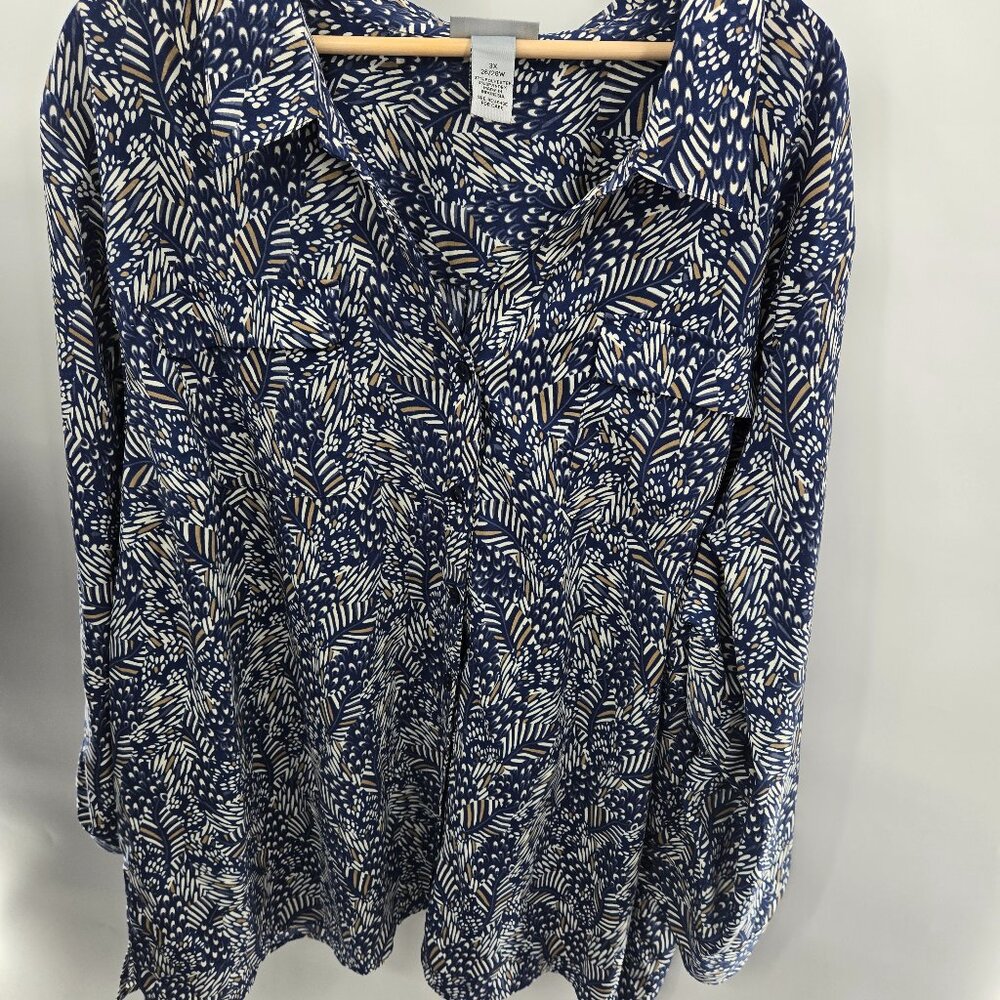 Catherines Blue White Floral Button Down Long Sleeved Shirt 3x 26/28W